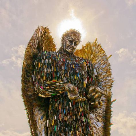 Knife Angel by Alfie Bradley 17th Century Art, Luxor Egypt, Important Message, Angel Statues, The Shepherd, Helping The Homeless, Artistic Photography, Magazine Art, Metropolitan Museum