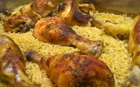 Rice a Roni Chicken Bake... Gonna make this with regular rice and cream of mushroom soup.... Rice A Roni Recipes, Rice Roni, Recipes With Chicken Thighs, Pasta Roni, Chicken Rice Bake, Flavorful Rice, Rice A Roni, Recipes Rice, Recipes With Chicken