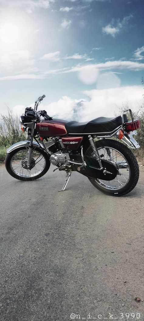 Rx100 redwine Rx 100 Yamaha, Yamaha Rx 100, Positivity Art, Rx 100, Yamaha Rx100, Camera Logos Design, Peaky Blinders Characters, Custom Motorcycles Bobber, Yamaha Rxz