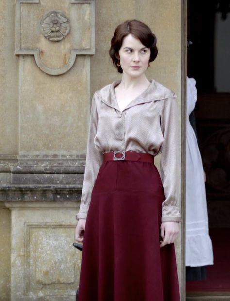 Vintage Winter Outfit, Winter Dress Ideas, Downtown Abbey Fashion, 1920s Vintage Dresses, Vintage Winter Outfits, Downton Abbey Costumes, Lady Mary Crawley, Downton Abbey Style, Downton Abbey Dresses