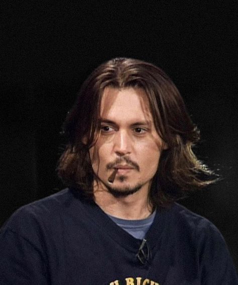 Men With Bob Hair, 90s Hairstyles Men Long, Johnny Depp Medium Hair, Johnny Depp 90s Hairstyle, Johnny Depp Hairstyles Long, Johny Depp Hairstyle Long Hair, Johnny Depp Hairstyles, Mens 80s Hairstyles, Jonny Depp Hairstyle 90s