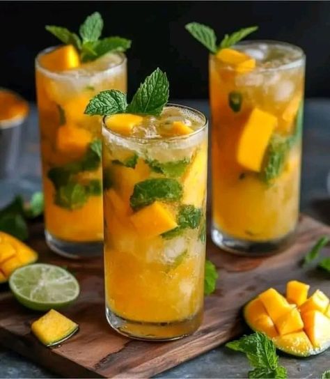 Esay Diabetic Recipes | "Mango Mojito." | Facebook Resep Mojito, Brenda Gantt Recipes, Recipes Mango, Mojito Ingredients, Mint Drink, Mango Mojito, Ripe Mango, Grandma Cooking, Mango Puree