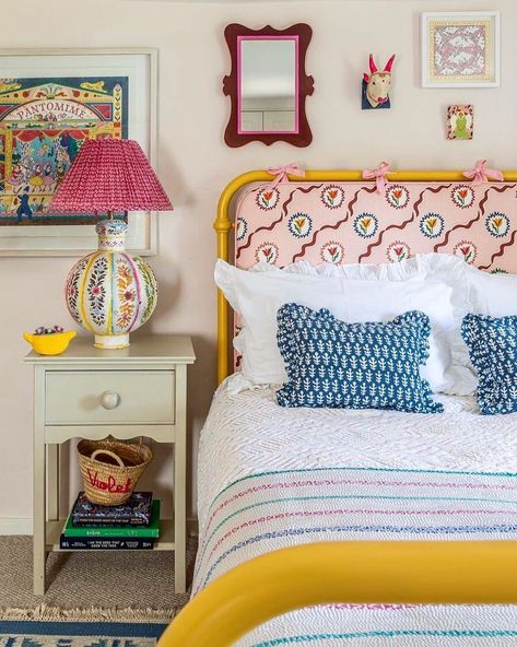 Ottoline on Instagram: “A little girls bedroom full of pattern and colour by @katharineparaviciniltd thanks for choosing our ‘Tulips of Belgravia’ fabric for the…” Colorful Rooms, Cosy Cottage, Headboard Designs, House Things, Design Del Prodotto, Main Bedroom, Mahogany Wood, Childrens Bedrooms, Bed Room