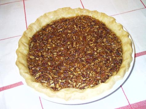 Make and share this oatmeal pecan pie recipe from Food.com. Oatmeal Pecan Pie, Oatmeal Pie, Classic Thanksgiving, Easy Pie Recipes, Pie Crusts, Pecan Pie Recipe, Summer Dessert Recipes, Pie Cake, Baking Sweets