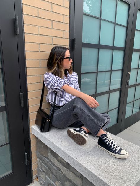 High Tops And Dress Outfits, High Top Converse Outfits Petite, High Top Converse Outfits Spring, High Cut Shoes Outfit Ideas, High Top Converse Outfits Leggings, High Top Outfits, High Cut Shoes Outfit, Ways To Style Converse, High Cut Converse Outfit