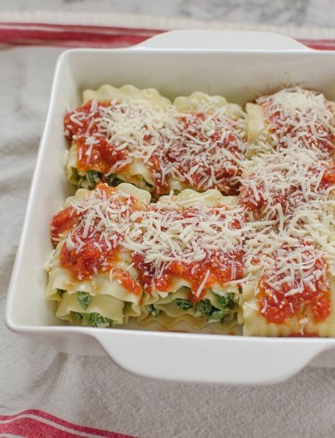 Recipe: Spinach Lasagna Roll-Ups — Vegetarian Recipes from The Kitchn | The Kitchn Vegetarian Spinach Lasagna, Spinach Lasagna Roll Ups, Lasagna Roll Ups Recipe, Lasagne Roll Ups, Spinach Roll Ups, Recipe With Spinach, Lasagna Recipe With Ricotta, Spinach Rolls, Spinach Lasagna Rolls