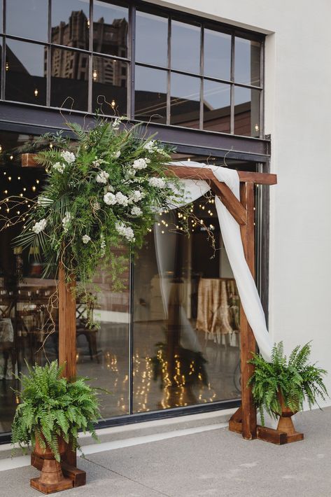 Wedding Arch Ferns, Wedding Arbor Ideas Greenery, Greenery Alter Arrangements, Green And White Aisle Decor, Arch With Greenery, Fern Wedding Backdrop, Green Wedding Ceremony Decor, Plant Wedding Alter, Arch Spray Wedding