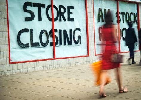 4 Retailers Now Having Going-Out-of-Business Sales Going Out Of Business Sale, A Clothing Store, Small Business Uk, Store Closing, Business Sales, Going Out Of Business, How Do I Get, Us Map, Retail Store