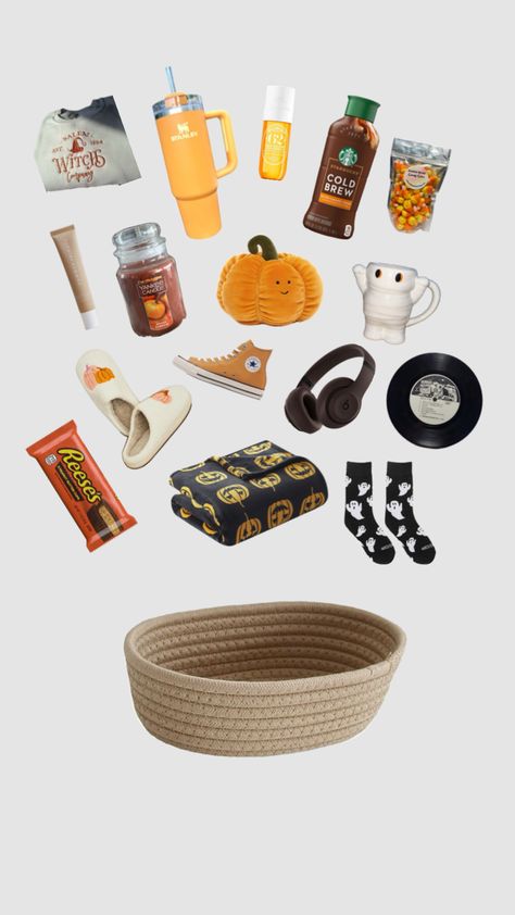 #boobasket #boo #halloween #halloweenbasket #spooky #spookybasket #halloweeninspo #halloweencollage Spooky Basket, Halloween Baskets, Boo Basket, Halloween Inspo, Halloween 2024, Basket Ideas, Halloween