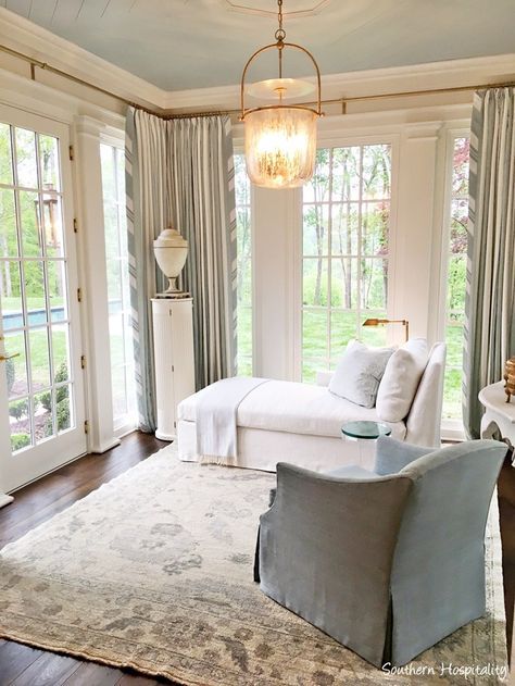 Gorgeous serene light blue and cream sitting room off bedroom in Southeastern Designer Showhouse Atlanta 2017 Farmhouse Style Curtains, Window Treatments Bedroom, Design Salon, Atlanta Homes, Southern Home, Cheap Decor, Beautiful Bedrooms, Cheap Home Decor, Sitting Room