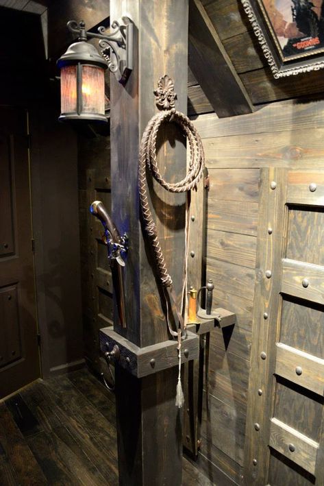 Pirate Bar Ideas, Pirate Escape Room, Pirate Ship Playhouse, Pirate Bar, Pirate Halloween Party, Dnd Room, Dungeon Room, Pirate Room, Pirate Stuff