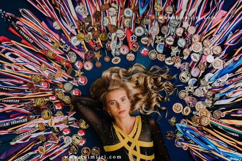 Senior Year Inspiration, Gymnastics Senior Pictures, Senior Outfit Ideas, Senior Photoshoot Ideas, Senior Outfits, South Dakota Wedding, Running Pictures, Creative Senior Pictures, Senior Photoshoot Poses