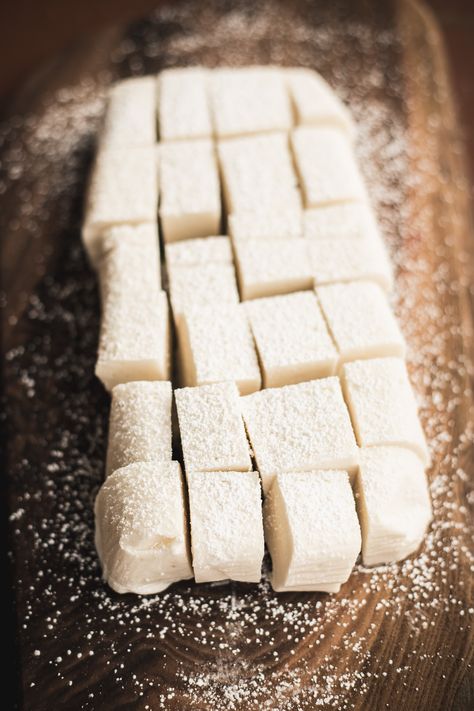 These collagen marshmallows are incredibly fluffy, chewy, soft, and flavorful. They are a simple and delicious alternative to store-bought mallows usually full of dextrose, artificial flavors, and more. Marshmallow Recipe With Marshmallow Root, Homemade Vegan Marshmallows, Gut Healthy Marshmallows, Healthy Marshmallow Treats, Marshmallow Root Marshmallows, Beef Gelatin Marshmallows, Collagen Marshmallows, Simple Marshmallow Recipe, Blueberry Marshmallows