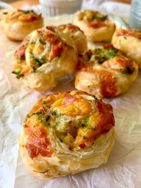 Broccoli Cheddar Puff Pastry, Broccoli Puff Pastry, Broccoli Puff, Soup For Lunch, Savory Puff Pastry, Cheesy Broccoli, Deli Ham, Kid Friendly Lunches, Meal Of The Day