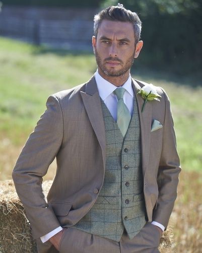 Sandford - Lounge Suits - Wedding Suits Green Wedding Suit, Tweed Wedding, Neon Prom Dresses, Tweed Wedding Suits, Wedding Fayre, Tweed Waistcoat, Wedding Outfit Men, Wedding Suits Groom, Grey Suit