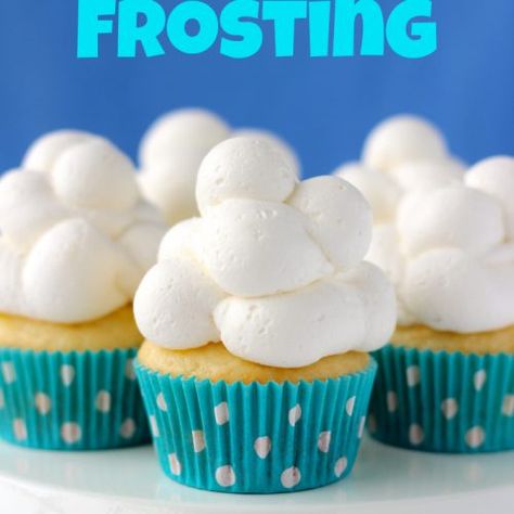 Cloud Cupcakes - Your Cup of Cake Cloud Frosting, Cloud Cupcakes, Cupcake Frosting Recipes, How To Make Clouds, Cloud Cake, Pigs Fly, Cupcake Frosting, Vanilla Cupcakes, Cake Frosting