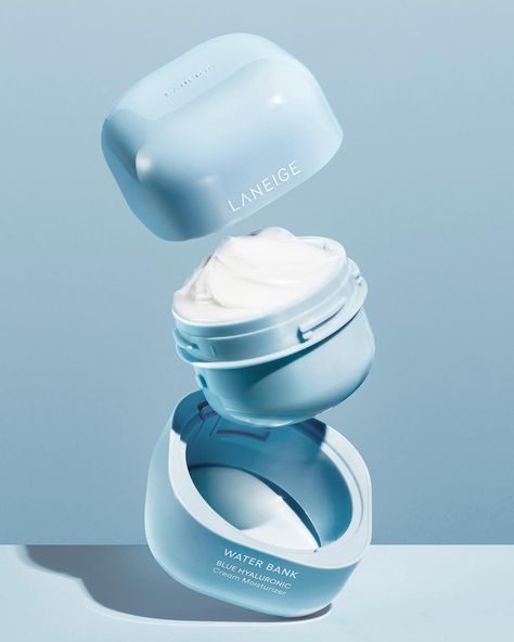 UPGRADE ALERT 💙 Your fav Moisturizers now features a refillable pod for 70% less plastic use than buying a new one! Shop the refill pod today on us.laneige.com, Sephora, Sephora at Kohls and Amazon Laneige Products, Cloud Skin, Packaging Skincare, Blue Cosmetic, Cream Moisturizer, Cosmetic Packaging Design, Skincare Packaging, Makeup Store, Bottle Packaging