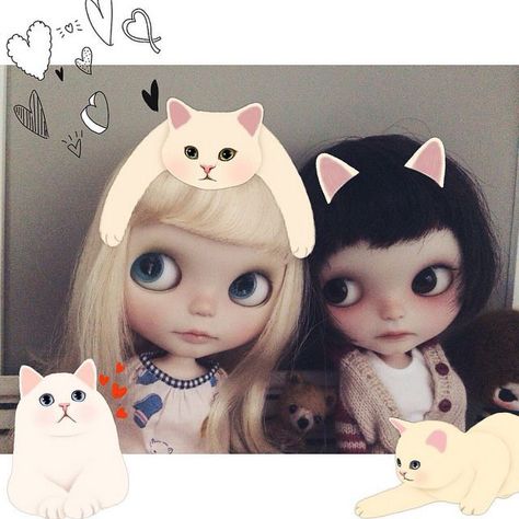 Me And Her, Living Dolls, Happy Holiday, Doll Parts, Pretty Dolls, Baby Angel, Creepy Cute, Blythe Doll, Cute Dolls