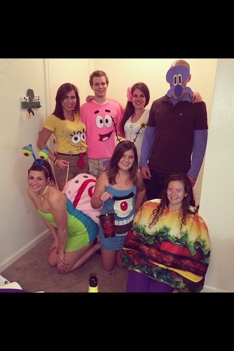 Sponge Bob Group Costume, Sponge Bob Costume Diy, Sponge Bob Halloween Costume, Spongebob Group Costumes, Diy Spongebob Costume, Sponge Bob Costume, Diy Halloween Costumes For Girls, Spongebob Halloween, Spongebob Costume