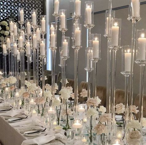 Acrylic Candelabra Wedding Centerpieces, Kings Table Wedding Decor, Diy Elegant Wedding Decor, Kings Table Wedding Centerpieces, Estate Table Decor, Kings Table Wedding, White Candles Wedding, Contemporary Wedding Decor, Candelabra Wedding Centerpieces