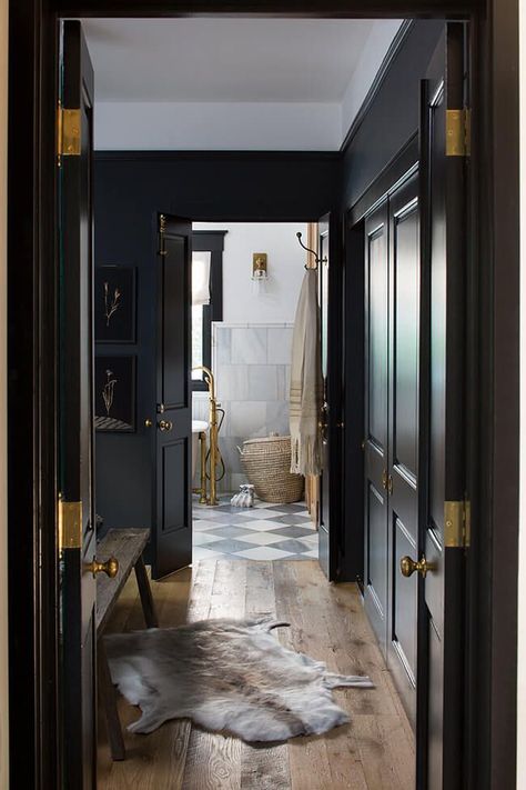 Boho Glam Apartment, Moody Cabin, Gold Door Handles, Masculine Aesthetic, Black Hallway, Interior Hallway, Cottage Vibes, Hallway Makeover, Bedroom Sitting Room