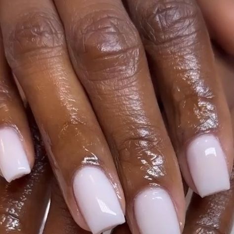 Milk White Short Nails, White Press On Toe Nails, Milky White Nails Black Women, Marshmallow White Nails, Oat Milk, Dip Powder, Short Nails, In The Middle, Oats