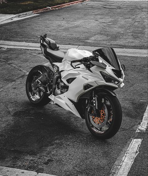 Sepeda Motor Sport, Moto Ninja, Ninja Motorcycle, Motor Kawasaki, Ninja Bike, Best Motorbike, White Bike, Kawasaki Bikes, Image Moto