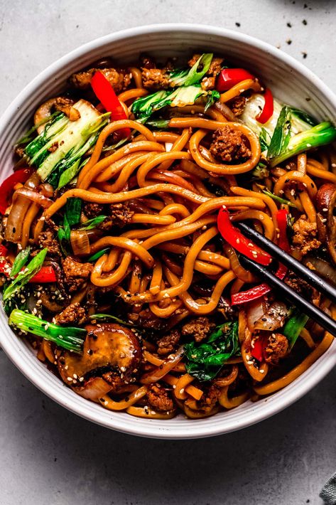 Yaki Udon Yaki Udon Noodles, Szechuan Pork Noodle Stir Fry Hello Fresh, Healthy Stir Fry Recipes With Noodles, Yaki Udon Sauce, Stir Fried Udon, Asian Wok Recipes, Stir Fry Noodles Sauce, Stir Fried Noodles Recipe, Pork Noodle Stir Fry