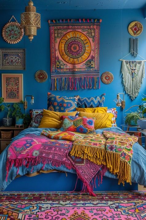 29 Bright Blue Boho Bedroom Decor Ideas - My Elegant Home Colorful Maximalist Bedroom, Bedroom Inspirations Blue, Colorful Boho Bedroom, Moroccan Bedroom, Colourful Living Room Decor, Colorful Bohemian, Colourful Living Room, Boho Bedroom Decor, Eclectic Art