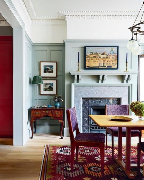 La Maison Pierre Frey on Instagram: “Chic and colorful room by @brandon_schubert featured in @houseandgardenuk ! #pierrefrey #interiordesign #homedecor #design” Breakfast Room Green, Best Blue Paint Colors, Oval Room Blue, Arts And Crafts House, Farrow And Ball Paint, Blue Paint Colors, London House, Relaxation Room, Sideboard Designs