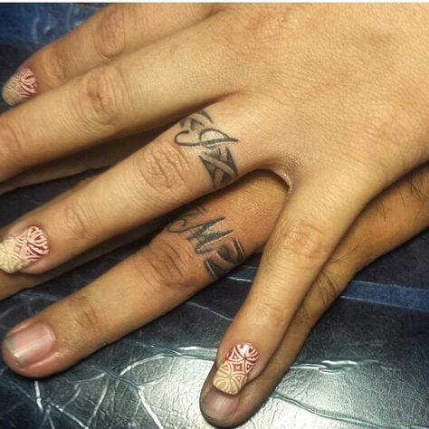 Matching tattoos Matching Tattoo Wedding Bands, Finger Ring Tattoo Design, Couples Tattoo Rings, Tattoos Instead Of Wedding Rings, Married Couple Tattoos Ring Finger, Ring Couple Tattoos, His And Her Ring Tattoo Ideas, Matching Ring Tattoos Marriage, Husband And Wife Ring Tattoos