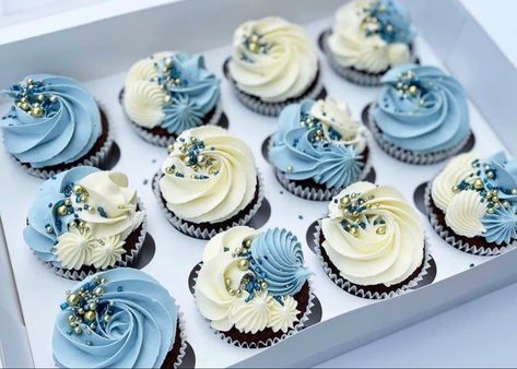 Light Blue Cupcakes Wedding, Cupcakes Fancy, Cupcake Icing Designs, Teal Cupcakes, Icing Designs, Silver Cupcakes, Cupcake Inspiration, Cupcakes For Men, Quinceanera Planning