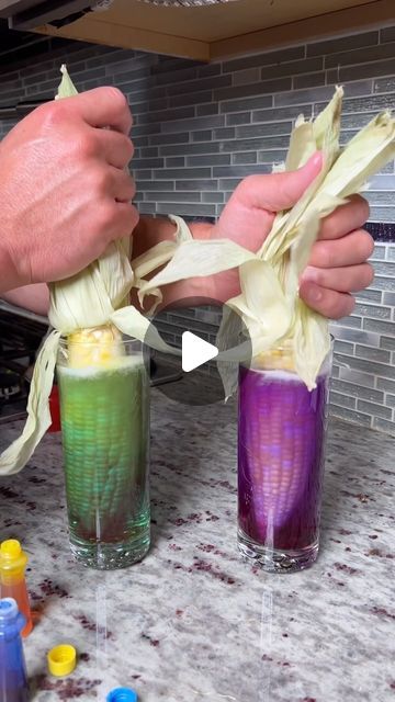 Food Dudes on Instagram: "Our famous rainbow popcorn on the grill #easycooking #bbqrecipes #snackfoos #cookinghack" Popcorn On The Cob, Diy Colored Popcorn Kernels, How To Make Rainbow Popcorn, Candy Corn Popcorn Recipes, Kettle Corn In Whirly Pop, Jello Popcorn, Food Dudes, Rainbow Popcorn, Rainbow Jello