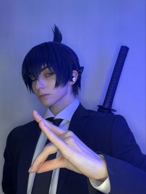 cosplayer: Hellbkl Aki Cosplay, Csm Cosplay, Chainsaw Man Cosplay, Hayakawa Aki, Anime Cosplay Ideas, Chainsaw Men, Closet Cosplay, Man Cosplay, Pfp Gif