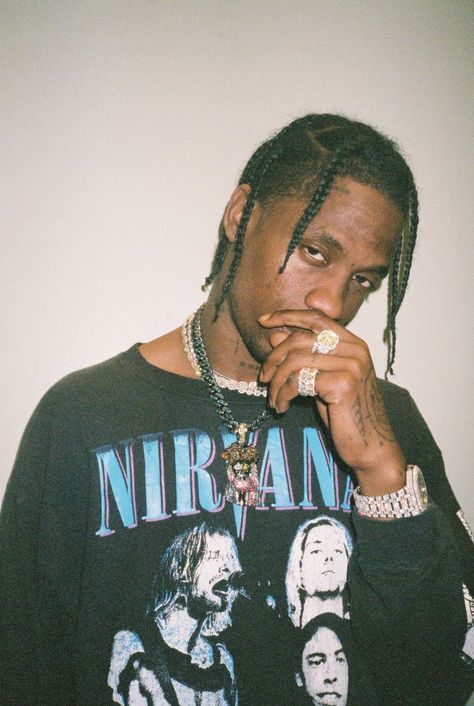 Travis Scot, Travis Scott Iphone Wallpaper, Travis Scott Fashion, Kylie Travis, Travis Scott Wallpapers, Blue Pill, Rap Wallpaper, Rap Aesthetic, Kid Cudi