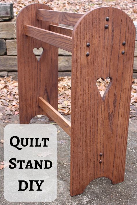 Learn step-by-step how to make a standing quilt rack. These make great gifts for Valentine's Day, Mother's Day or Christmas. Requires minimal tools and skills to make. Check out my full tutorial and make one this weekend. Quilt Stand Repurposed, Quilt Display Racks Diy, Diy Quilt Rack Ideas, Quilt Stands Wooden, Quilt Rack Plans, Diy Quilt Rack, Quilt Holders Wooden, Quilt Racks Ideas Standing, Quilt Rack Ideas