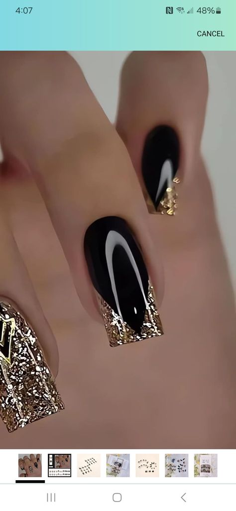 Black And Gold Sparkly Nails, Gold Sparkly Nails, Champagne Nails, Sparkly Nails, Gold Nails, Black Nails, Manicure, Nail Polish, Nail Art