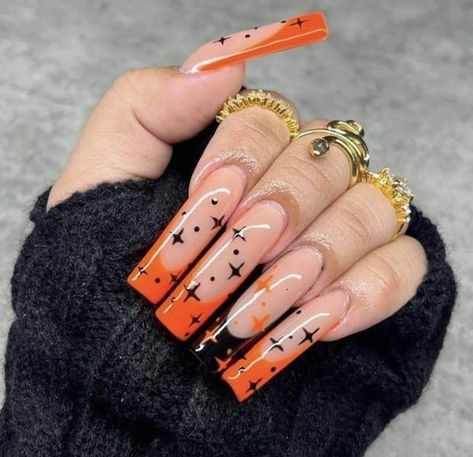 Fall Gel X Nail Designs, Fall And Halloween Nails, Orange Nails Halloween, Black And Orange Nail Designs, Halloween Acrylic Nails Designs, Spooky Nails Acrylic, Freddy Krueger Nails, Long Halloween Nails, Cute Halloween Nail Ideas