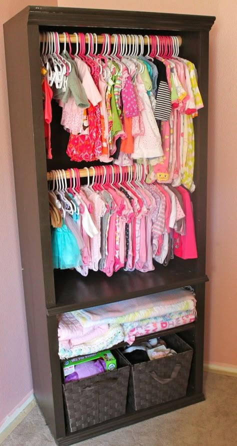 Add hanger bars to an old bookshelf to make a closet for baby! #nursery #storage #organize Bookcase Redo, Perlengkapan Bayi Diy, Diy Bebe, Casa Vintage, Baby Organization, Baby Diy, Pink Nursery, Project Nursery, Closet Space