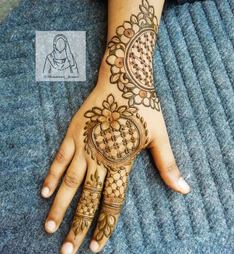 Thouseens Henna Simple, Thouseens Henna, Pakistani Henna, Pakistani Henna Designs, Mehendi Designs For Hands, Nice Dp, Simple Mehandi, Simple Mehendi, Beginner Henna