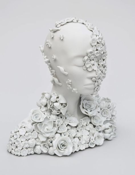 New Porcelain Sculptures That Merge Female Forms With Elements of Nature by Juliette Clovis | Colossal Juliette Clovis, White Sculpture, Ceramic Art Sculpture, Sculptures Céramiques, Colossal Art, Flower Sculptures, Limoges Porcelain, Elements Of Nature, Pottery Sculpture