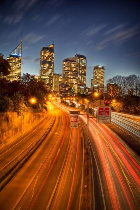 Top spot for some light trail photography towards Sydney CBD Light Trail Photography, Movement Photography, Shutter Speed Photography, Fast Shutter Speed, Slow Shutter Speed, Oceania Travel, Long Exposure Photography, Travel Photography Tips, Light Trails