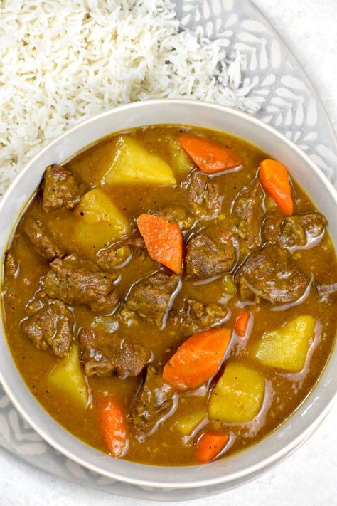 Japanese Beef Curry (or any meat of your choice) - GypsyPlate Beef Curry Stew Recipe, Japanese Beef Curry, Golden Curry, Curry Beef, Beef Curry Recipe, Japanese Beef, Curry Stew, Best Beef Recipes, Japanese Curry