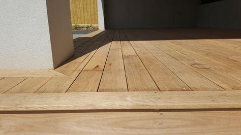 Blackbutt Decking, House Finishes, Floor Boards, Hardwood Decking, Garden Inspo, Deck Projects, Timber Deck, New Deck, Back Deck