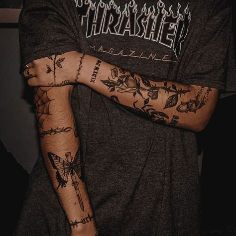 Rose Hand Tattoo, Tattoo Inspiration Men, Cool Chest Tattoos, Small Tattoos For Guys, Boy Tattoos, Hand Tattoos For Guys, Best Sleeve Tattoos, Forearm Tattoo Men, Arm Tattoos For Guys