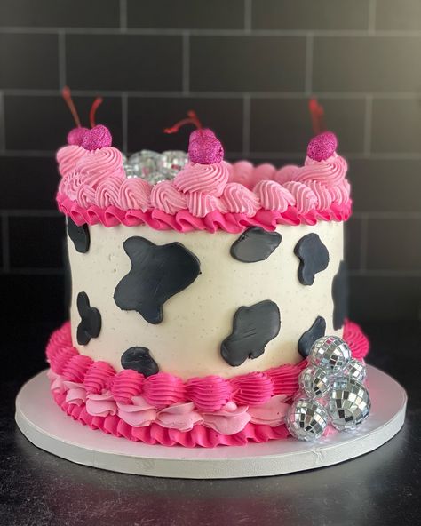 I made this cake for our girls bestie since kindergarten. The theme was disco cowgirl 🪩💖! This retro cake is going down as one of my favorites 😍. If you would like to place an order for your next event please head on over to the link in my BIO to submit an order request form. 💋 Western Disco Birthday Cake, Disco Cowgirl Cake Smash, Disco Cowgirl Smash Cake, Disco Cowgirl First Birthday Cake, Man I Feel Like I’m One Birthday Cake, Pink Cowgirl Cake, Cowgirl Cakes Birthday, Disco Cowgirl Cake, Cowgirl Cake