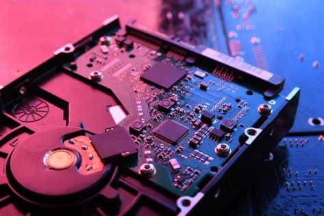 Computer hard disk drives hdd, ssd on ci... | Premium Photo #Freepik #photo #technology #circle #computer #color Cd Card, Blue Lighting, Laptops For Sale, Pc Parts, Gaming Pcs, Disk Drive, Hard Disk Drive, Computer System, Hard Disk