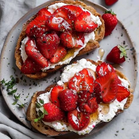 Ricotta Toast Breakfast, Whipped Ricotta Toast, Ricotta Breakfast, Strawberry Ricotta, Lobster Cream Sauce, Toast Recipe Breakfast, Roasted Strawberry, Ricotta Toast, Whipped Ricotta