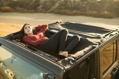 Spring sale $99.99. https://tinyurl.com/zt3tru7 Truck Hammock, Jeep Hammock, Jeep Wrangler Camping, Motorcycle Camping Gear, Jeep Camping, Jeep Wrangler Accessories, Pet Barrier, Wrangler Accessories, Motorcycle Camping