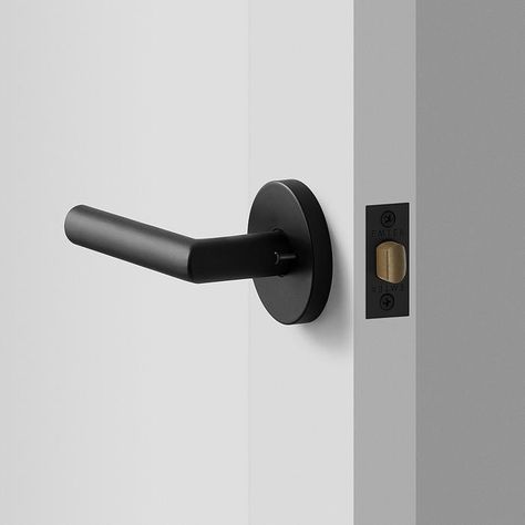 Bedroom Door Handles, Black Interior Door, Loft Door, Black Door Knobs, Door Handles Modern, Internal Door Handles, Doors Makeover, Door Handles Interior, Black Door Handles